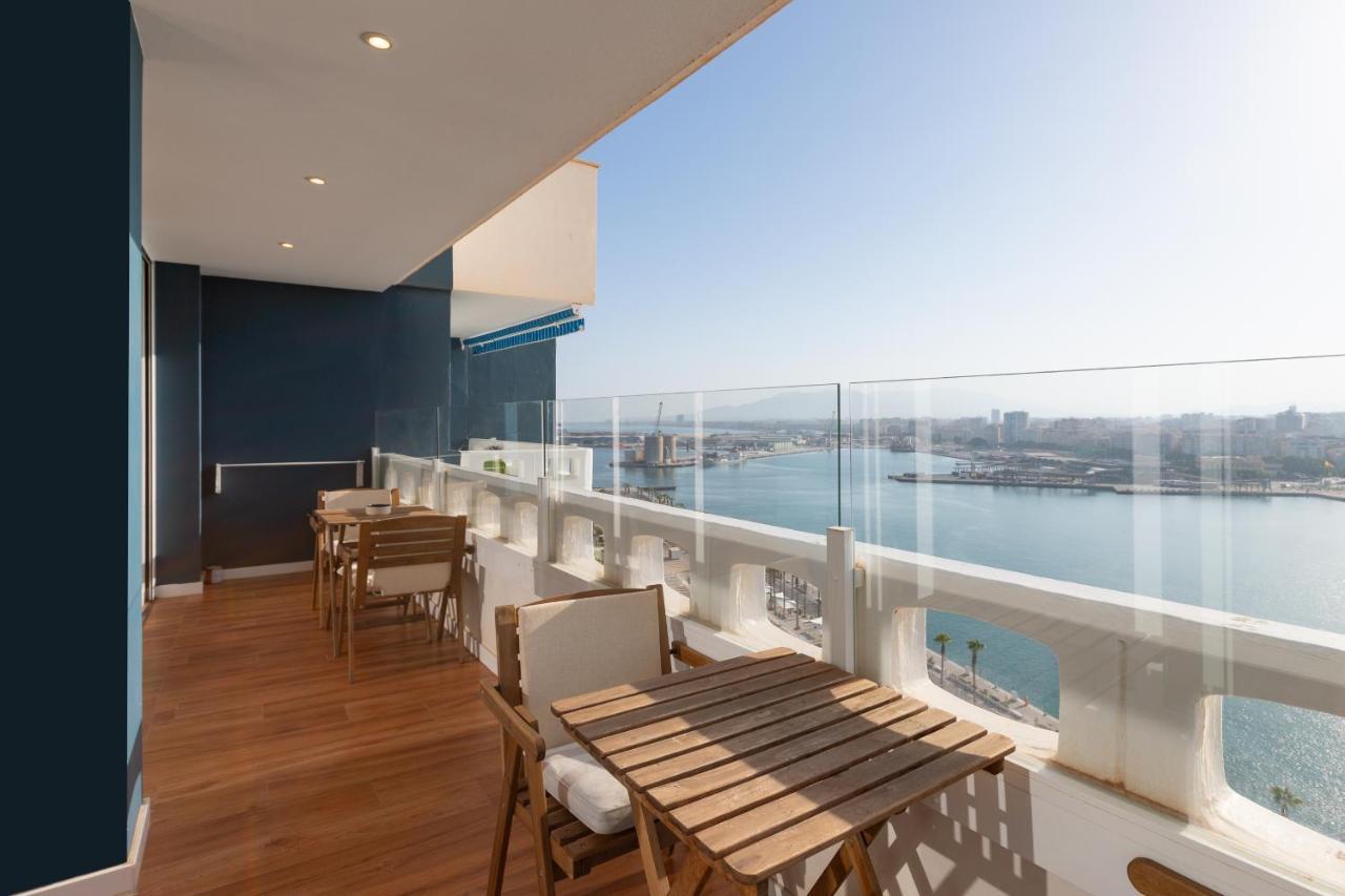 Luxury Beach/Port Apartment Малага Екстериор снимка