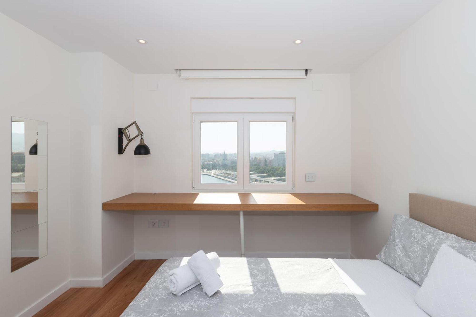 Luxury Beach/Port Apartment Малага Екстериор снимка